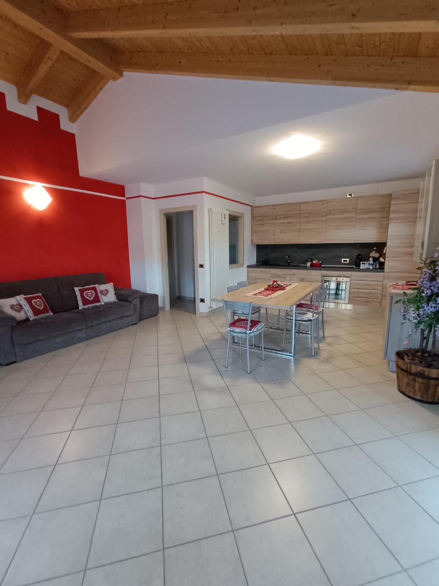 Apartamento Pisolo Selvaggio Tirano Habitación foto